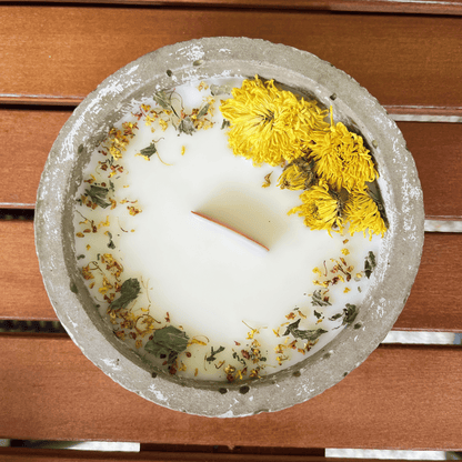 Limitierte Einzelstücke: Outdoor Citronella-Betonkerze „Mugge Schreck“ – handmade von DochtFreunde (Bild 2)