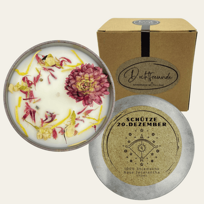 Sternzeichen Schütze Duftkerze - Handgemachte Sojawachs-Kerze – handmade von DochtFreunde (Bild 1)