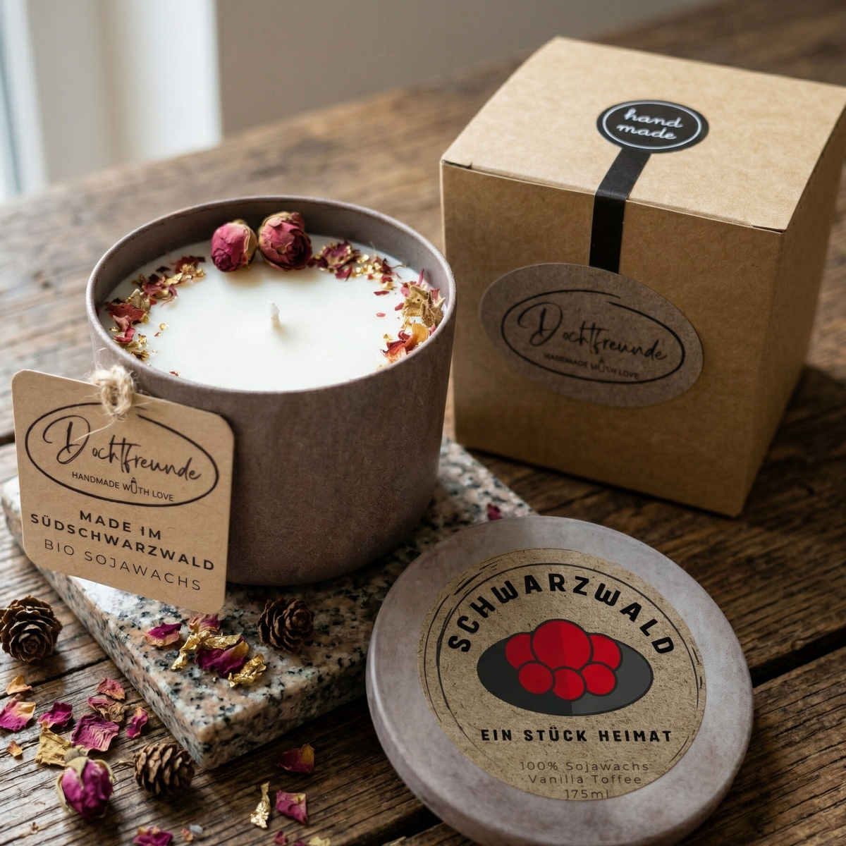 Personalisierte Duftkerze – handmade von DochtFreunde (Bild 1)