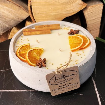 Handgemachte Betonkerze "Big Grey" 3x Baumwolldocht mit Duft Vanilla Toffee von – handmade von DochtFreunde (Bild 1)